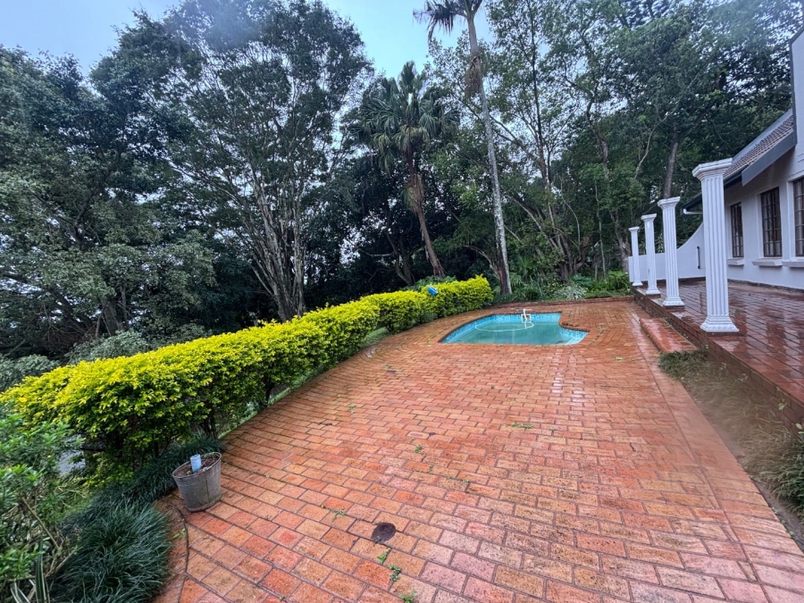 To Let 3 Bedroom Property for Rent in Kloof KwaZulu-Natal
