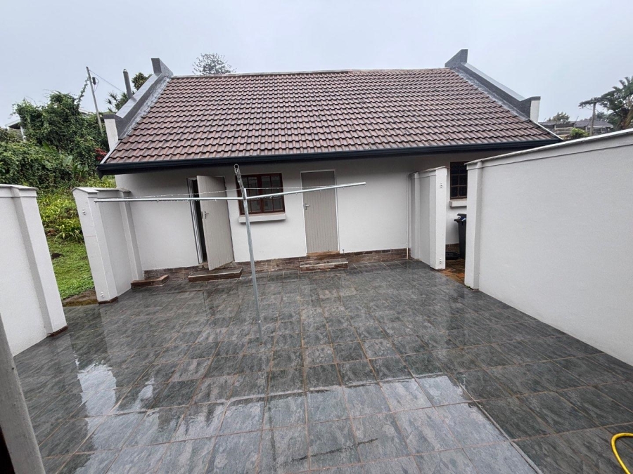To Let 3 Bedroom Property for Rent in Kloof KwaZulu-Natal