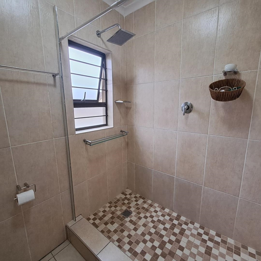 3 Bedroom Property for Sale in Meer En See KwaZulu-Natal