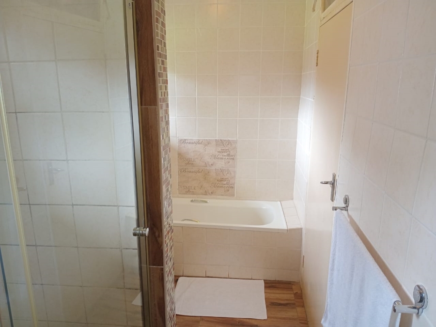 To Let 5 Bedroom Property for Rent in Nyala Park KwaZulu-Natal