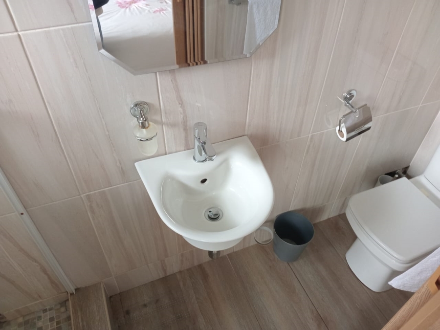 To Let 5 Bedroom Property for Rent in Nyala Park KwaZulu-Natal