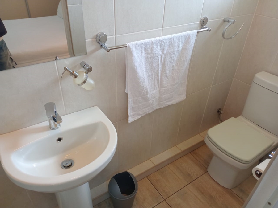 To Let 5 Bedroom Property for Rent in Nyala Park KwaZulu-Natal