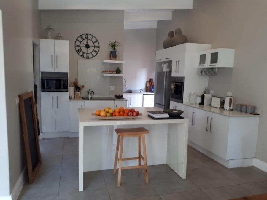To Let 4 Bedroom Property for Rent in Palm Lakes Estate KwaZulu-Natal