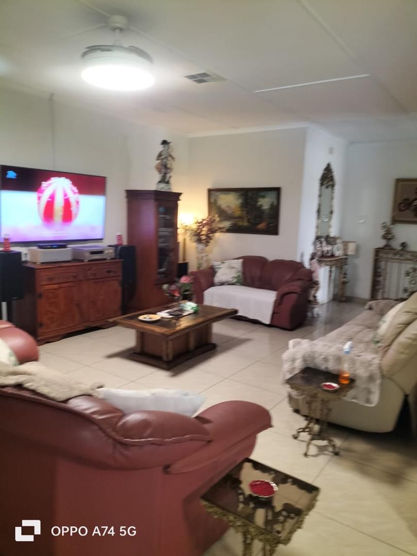 To Let 4 Bedroom Property for Rent in Arboretum KwaZulu-Natal