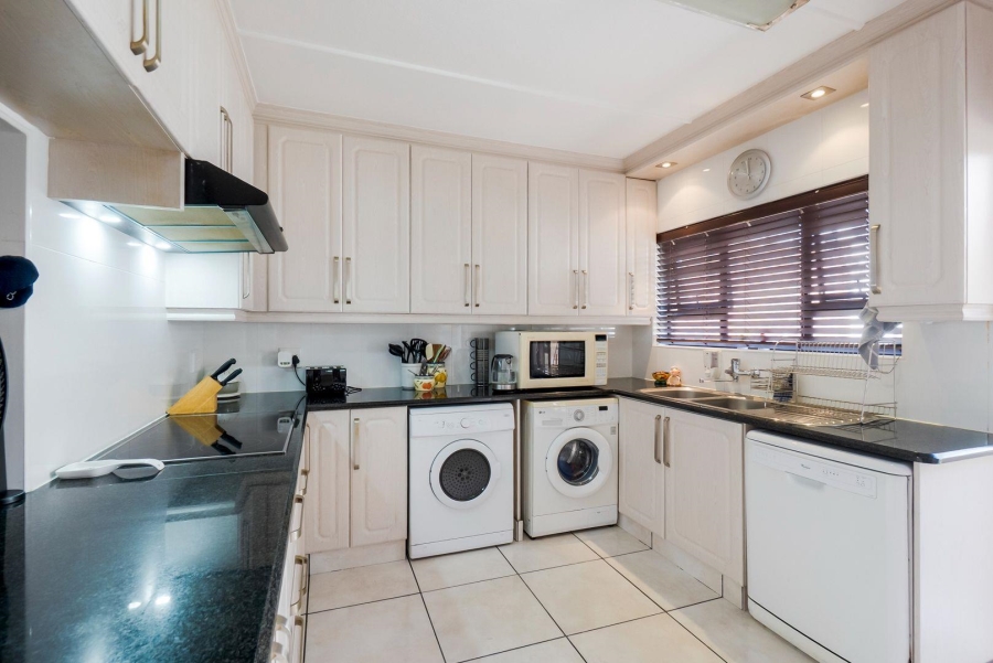 9 Bedroom Property for Sale in Athlone Park KwaZulu-Natal