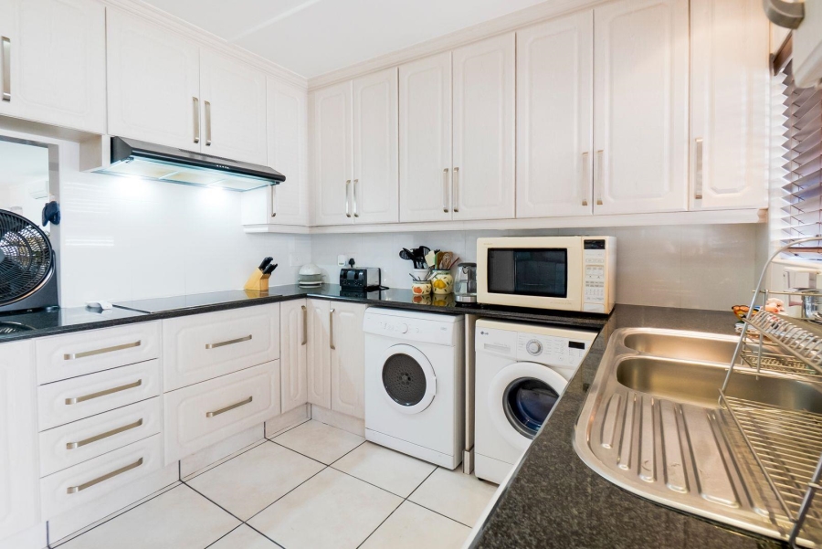 9 Bedroom Property for Sale in Athlone Park KwaZulu-Natal