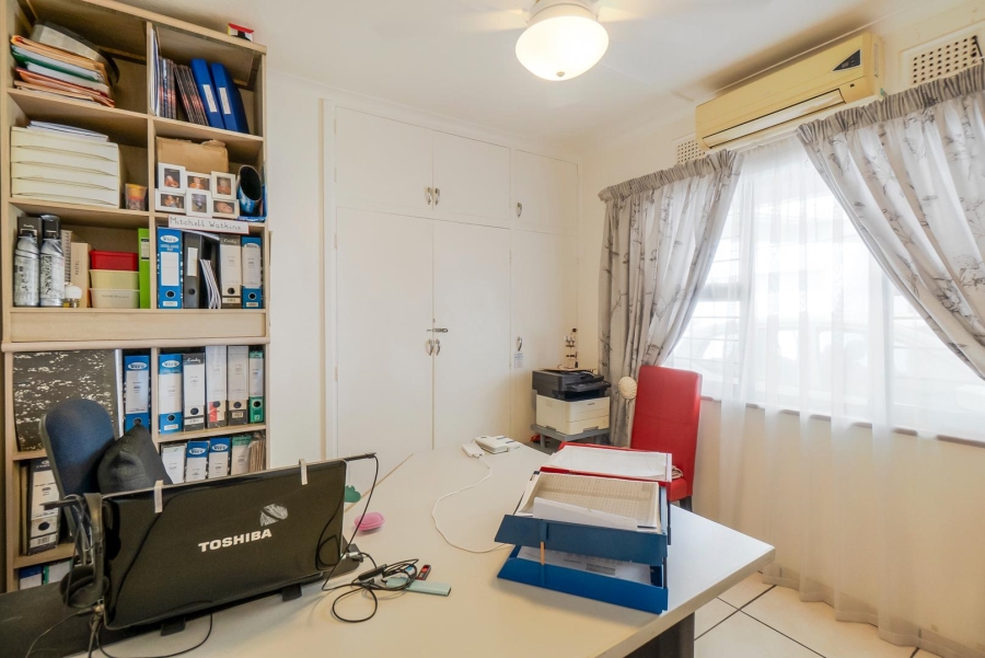 9 Bedroom Property for Sale in Athlone Park KwaZulu-Natal