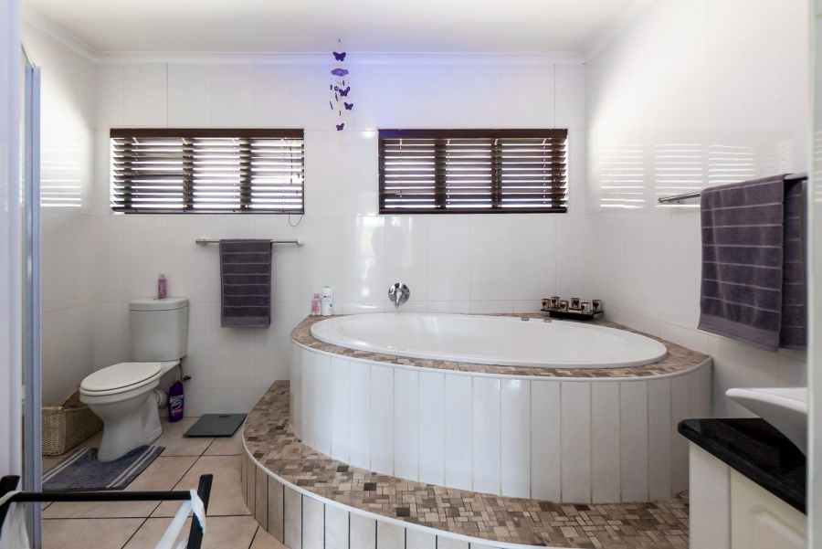 9 Bedroom Property for Sale in Athlone Park KwaZulu-Natal