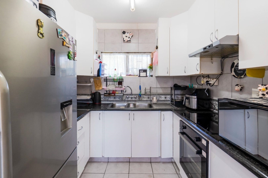 9 Bedroom Property for Sale in Athlone Park KwaZulu-Natal
