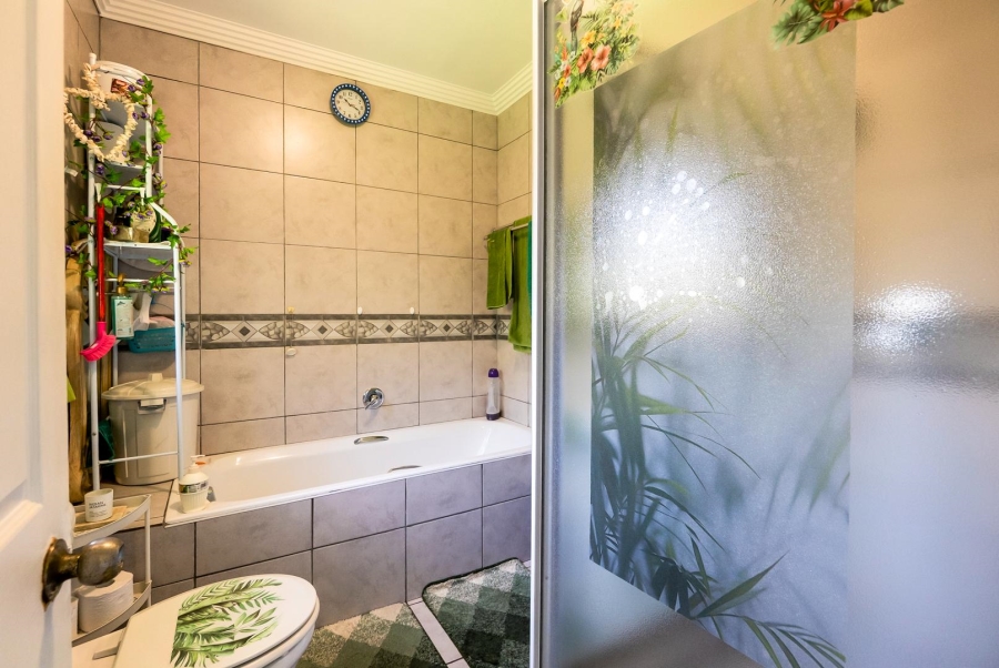 9 Bedroom Property for Sale in Athlone Park KwaZulu-Natal