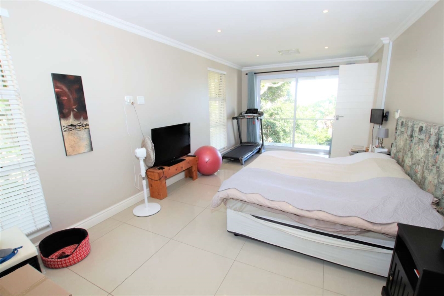 To Let 4 Bedroom Property for Rent in Umhlanga KwaZulu-Natal
