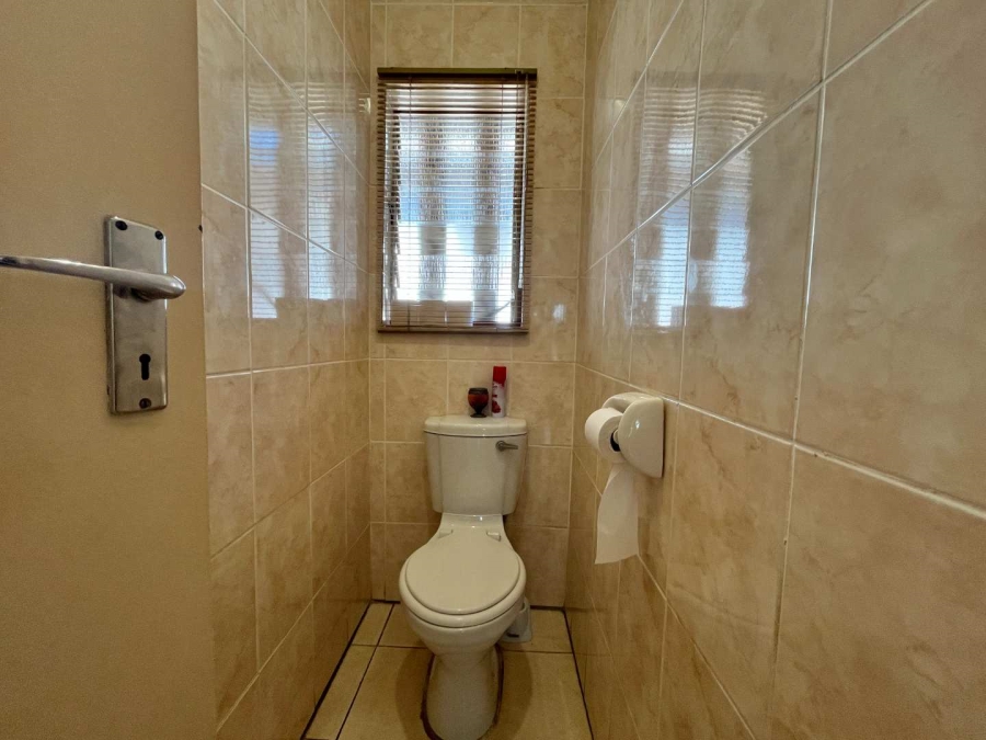 3 Bedroom Property for Sale in Glen Hills KwaZulu-Natal