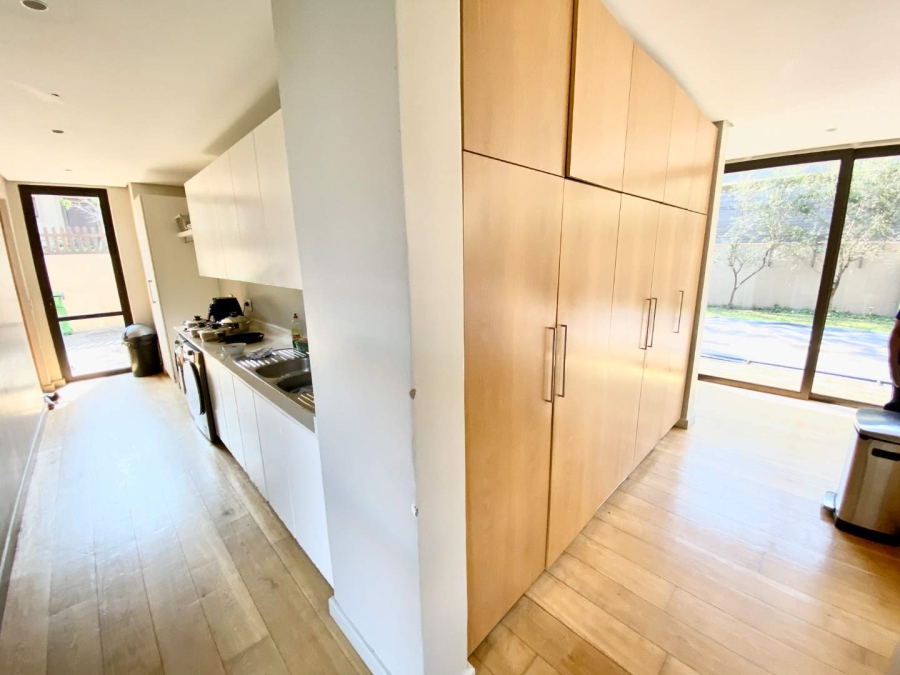 To Let 5 Bedroom Property for Rent in Izinga Park KwaZulu-Natal