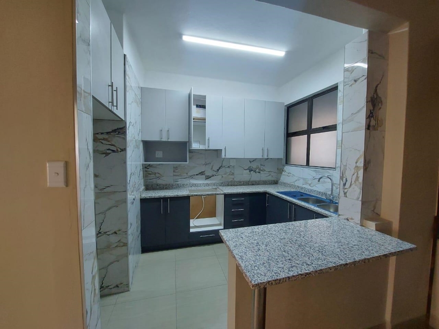 2 Bedroom Property for Sale in Durban Central KwaZulu-Natal