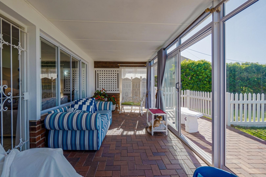 4 Bedroom Property for Sale in Amanzimtoti KwaZulu-Natal