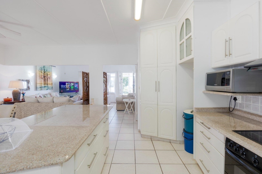 4 Bedroom Property for Sale in Amanzimtoti KwaZulu-Natal