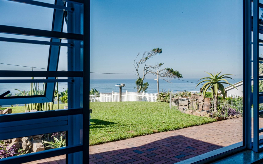 4 Bedroom Property for Sale in Amanzimtoti KwaZulu-Natal