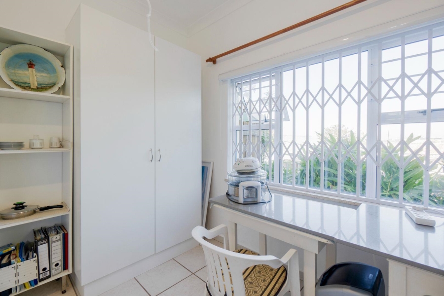 4 Bedroom Property for Sale in Amanzimtoti KwaZulu-Natal