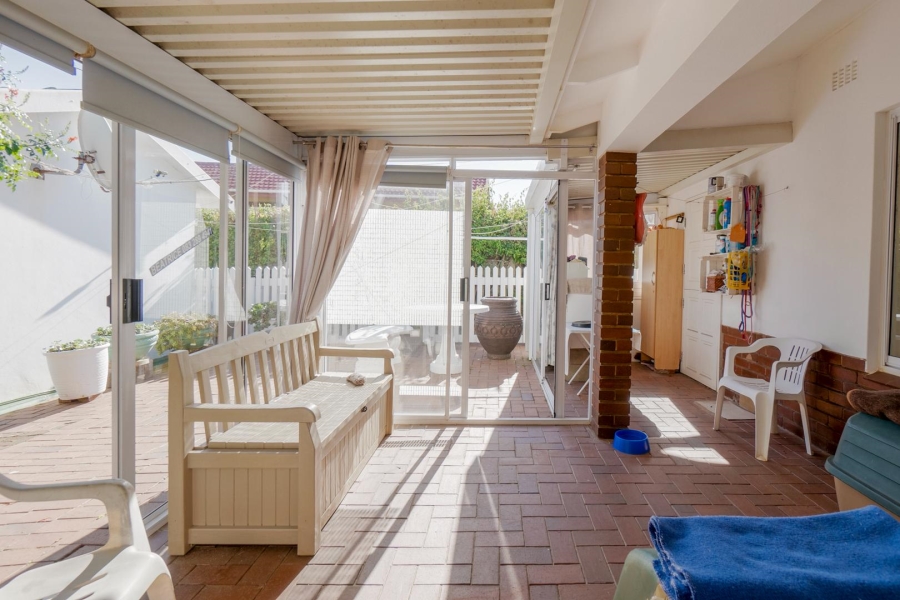 4 Bedroom Property for Sale in Amanzimtoti KwaZulu-Natal