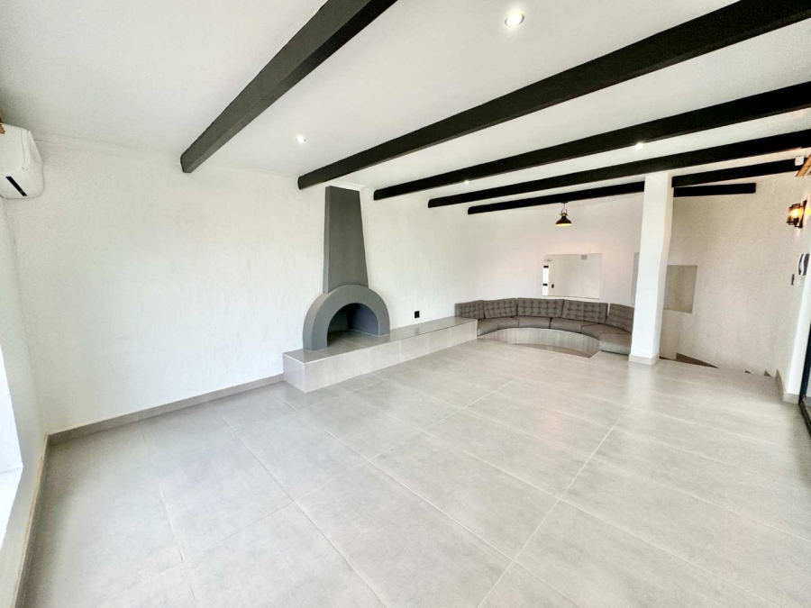 4 Bedroom Property for Sale in Herrwood Park KwaZulu-Natal
