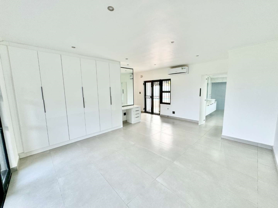 4 Bedroom Property for Sale in Herrwood Park KwaZulu-Natal