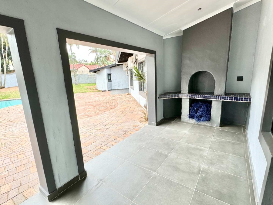 4 Bedroom Property for Sale in Herrwood Park KwaZulu-Natal