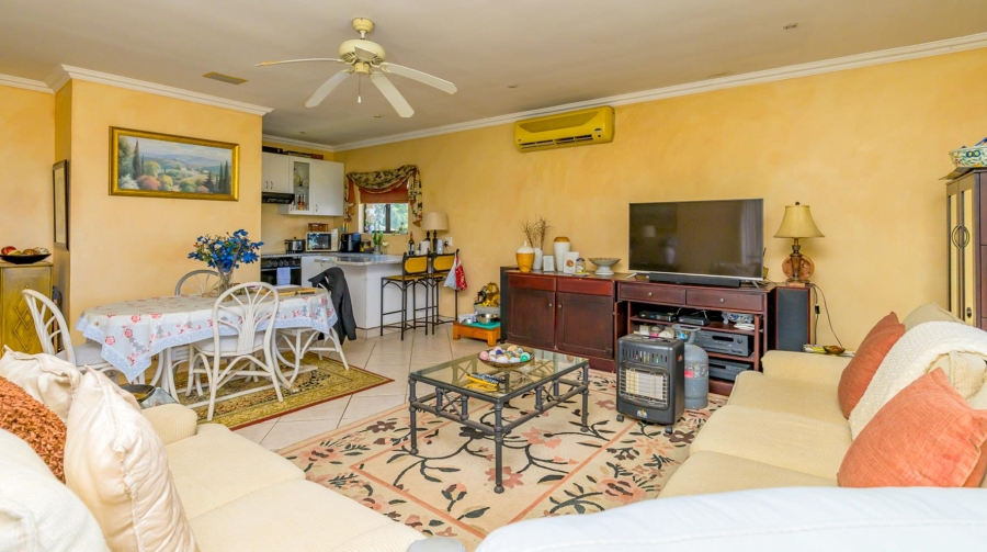 8 Bedroom Property for Sale in Umhlanga KwaZulu-Natal