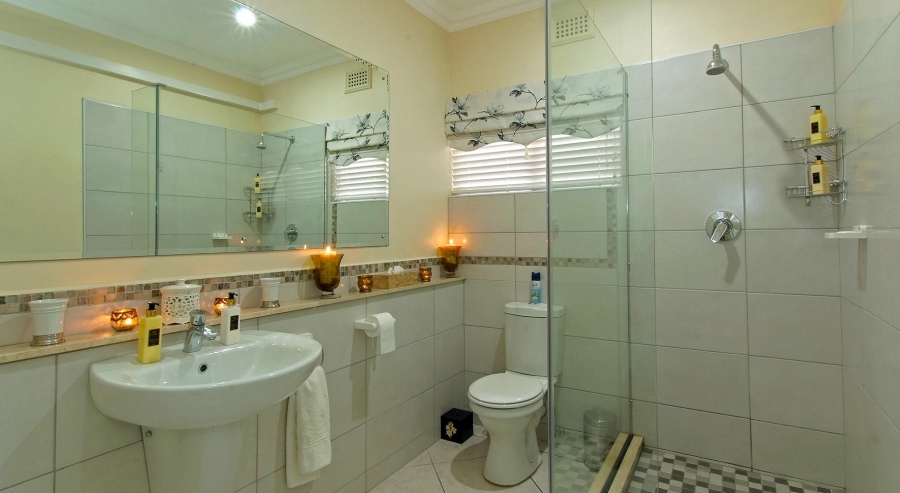 8 Bedroom Property for Sale in Umhlanga KwaZulu-Natal