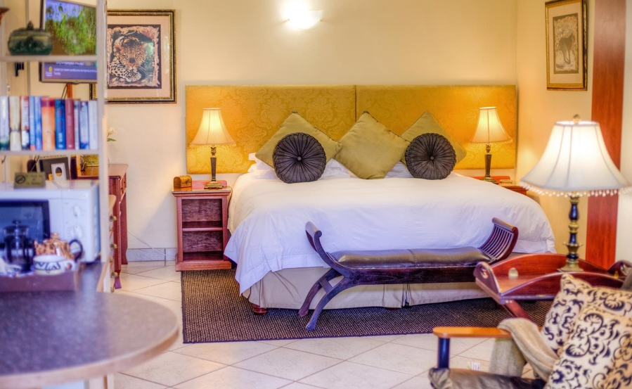 8 Bedroom Property for Sale in Umhlanga KwaZulu-Natal