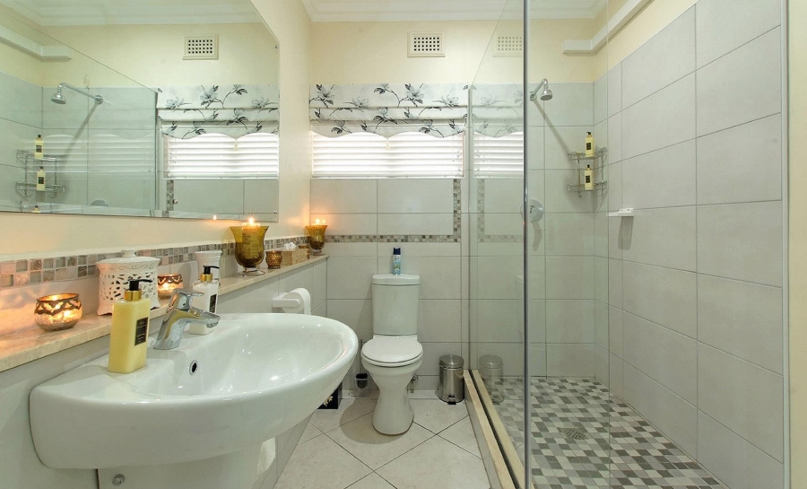 8 Bedroom Property for Sale in Umhlanga KwaZulu-Natal