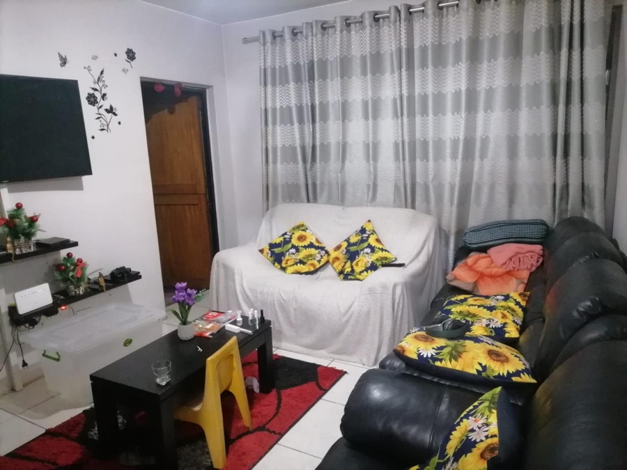 1 Bedroom Property for Sale in Overport KwaZulu-Natal