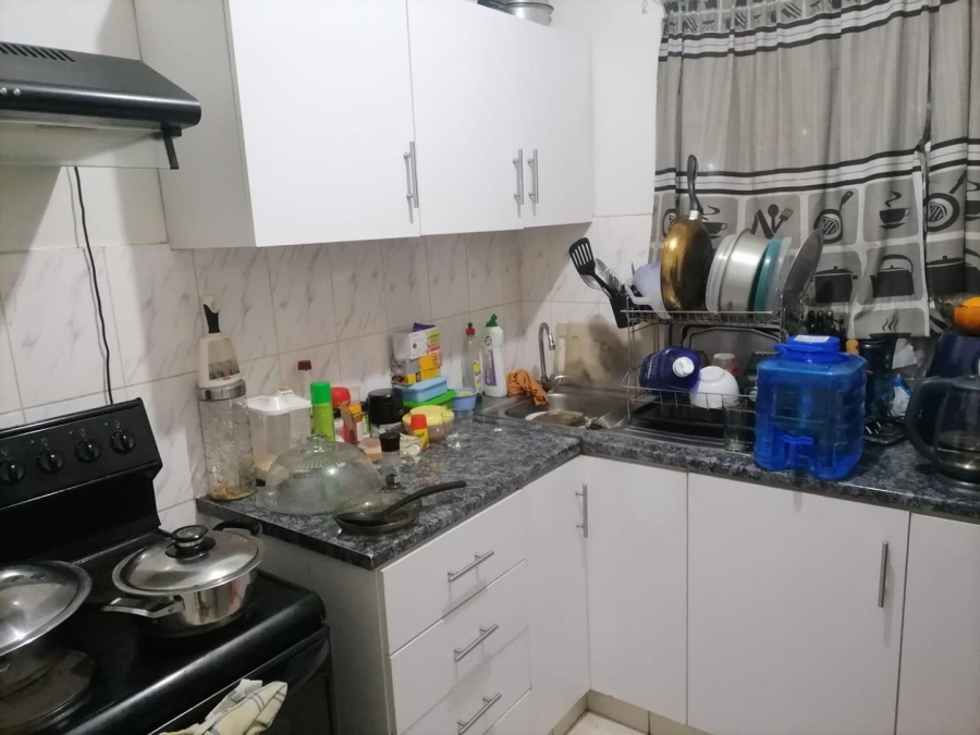 1 Bedroom Property for Sale in Overport KwaZulu-Natal