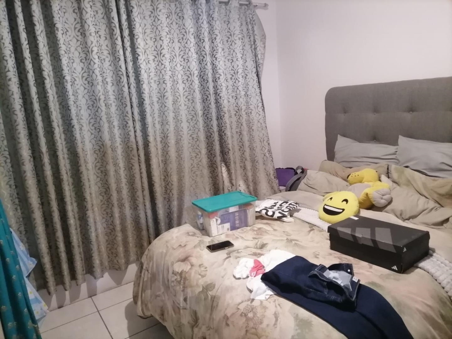 1 Bedroom Property for Sale in Overport KwaZulu-Natal