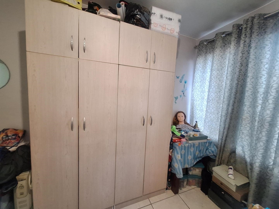 1 Bedroom Property for Sale in Overport KwaZulu-Natal