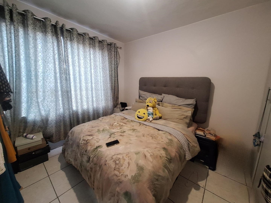 1 Bedroom Property for Sale in Overport KwaZulu-Natal