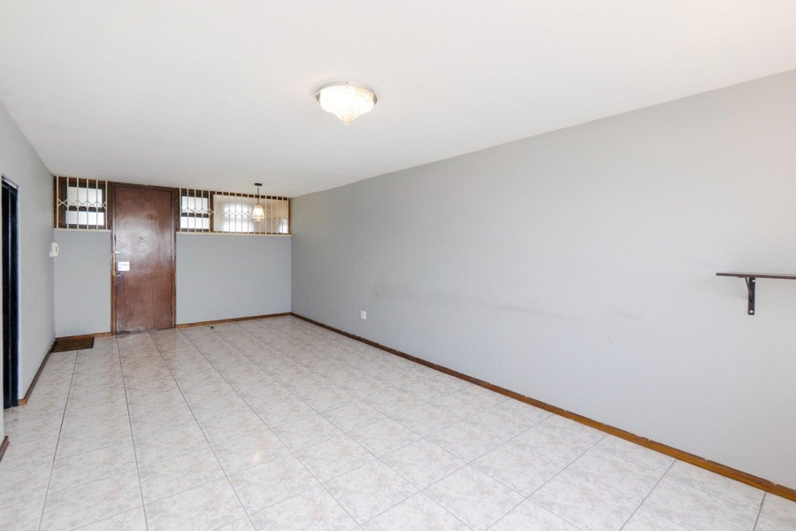 3 Bedroom Property for Sale in Amanzimtoti KwaZulu-Natal