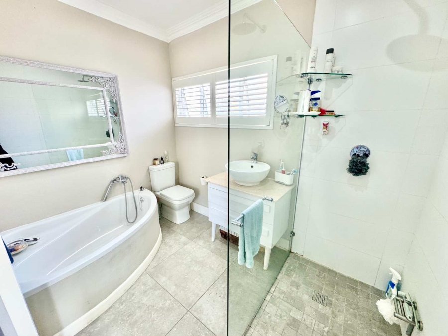 3 Bedroom Property for Sale in Umhlanga KwaZulu-Natal
