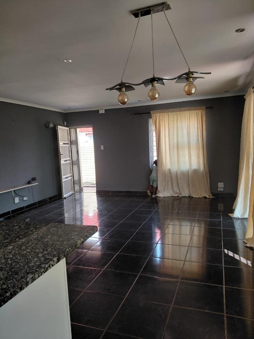 To Let 3 Bedroom Property for Rent in Birdswood KwaZulu-Natal