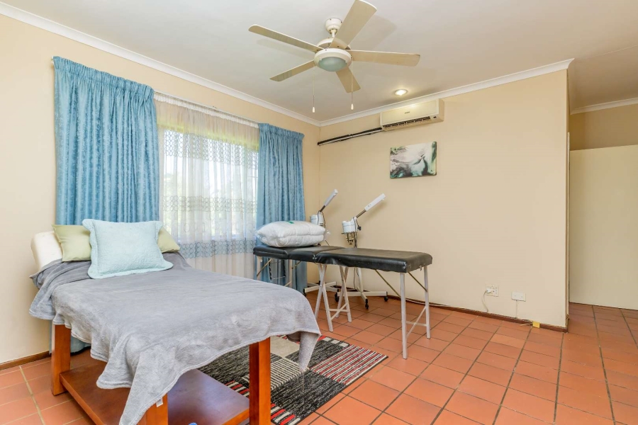 To Let 4 Bedroom Property for Rent in Glen Hills KwaZulu-Natal