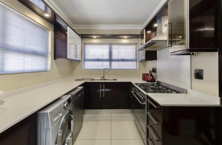 To Let 4 Bedroom Property for Rent in Izinga Estate KwaZulu-Natal