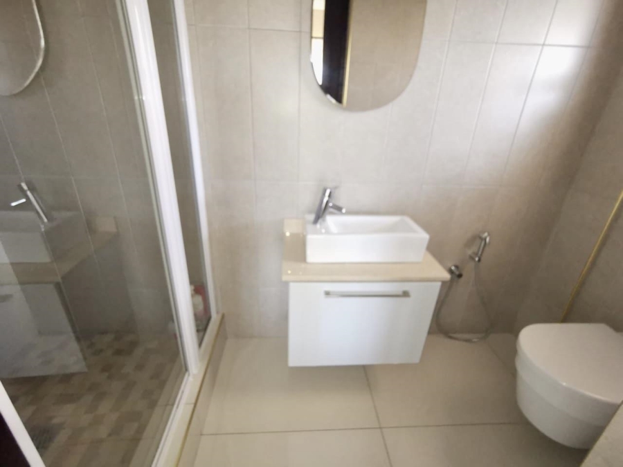 To Let 4 Bedroom Property for Rent in Izinga Estate KwaZulu-Natal