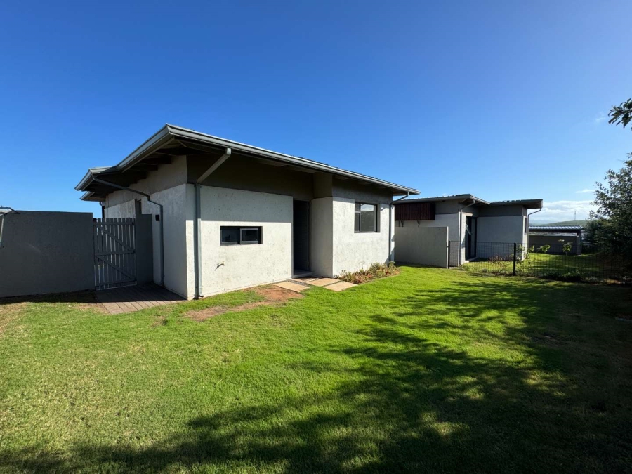 To Let 3 Bedroom Property for Rent in Umdloti KwaZulu-Natal