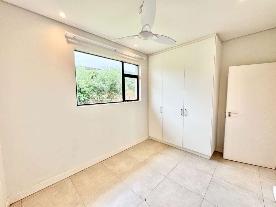 To Let 3 Bedroom Property for Rent in Umdloti KwaZulu-Natal