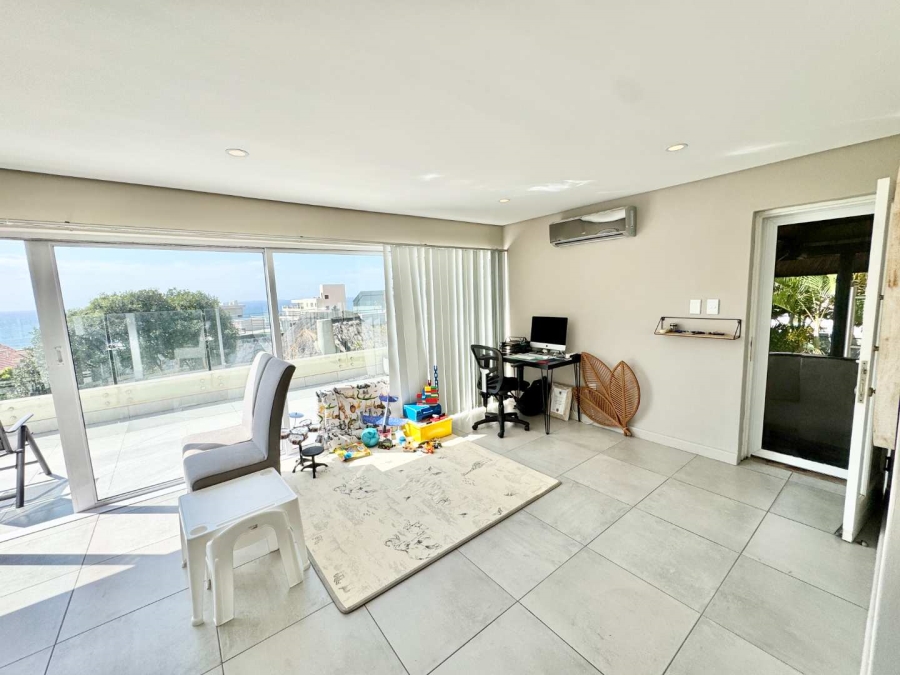 2 Bedroom Property for Sale in Umhlanga KwaZulu-Natal