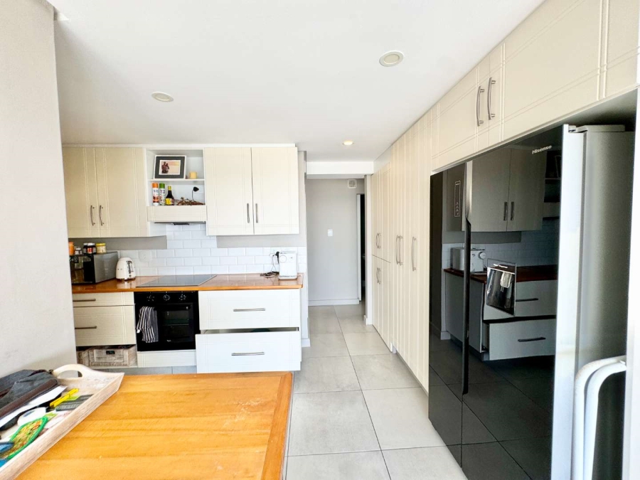 2 Bedroom Property for Sale in Umhlanga KwaZulu-Natal