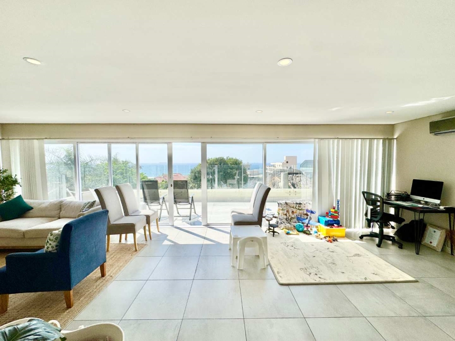 2 Bedroom Property for Sale in Umhlanga KwaZulu-Natal