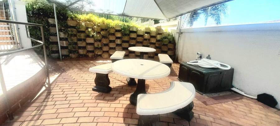 2 Bedroom Property for Sale in Umhlanga KwaZulu-Natal