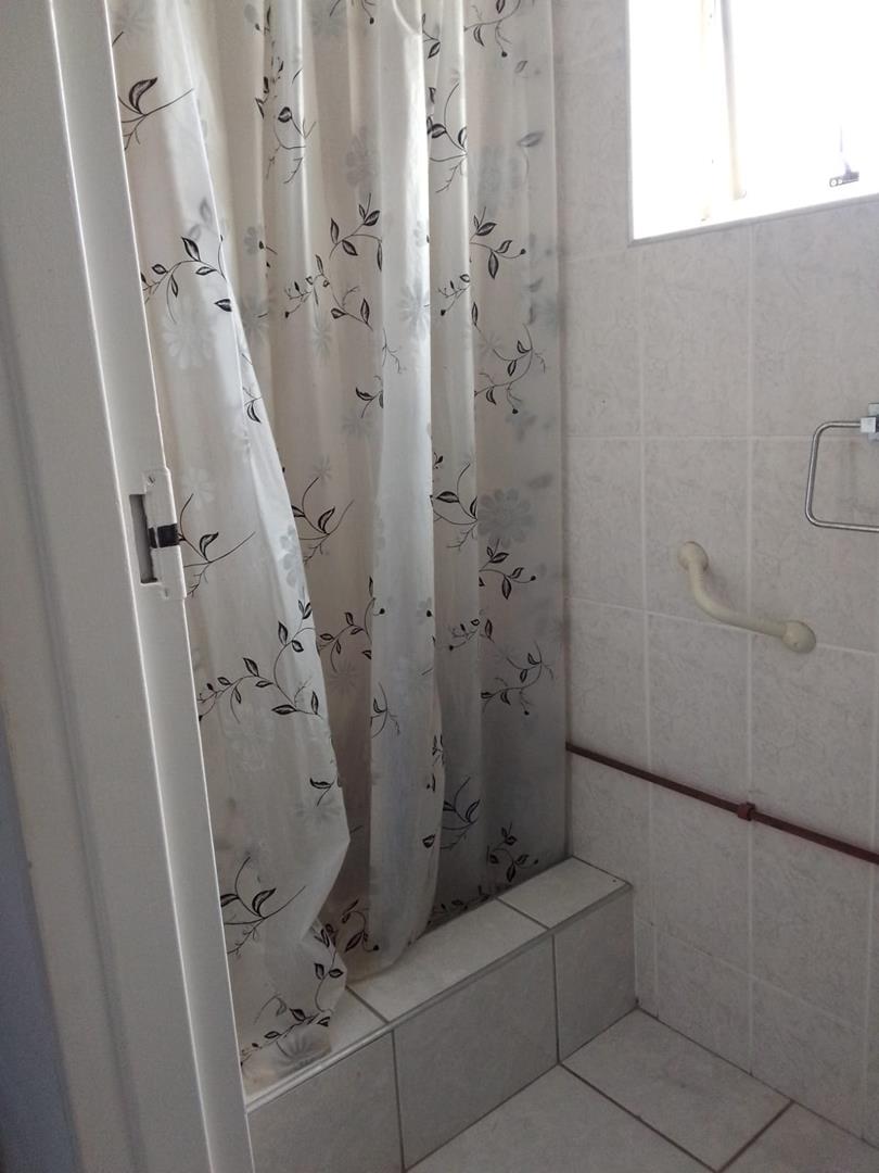 2 Bedroom Property for Sale in Durban Central KwaZulu-Natal
