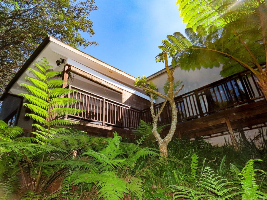 To Let 3 Bedroom Property for Rent in Salt Rock KwaZulu-Natal