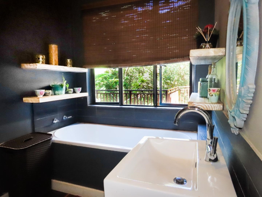 To Let 3 Bedroom Property for Rent in Salt Rock KwaZulu-Natal